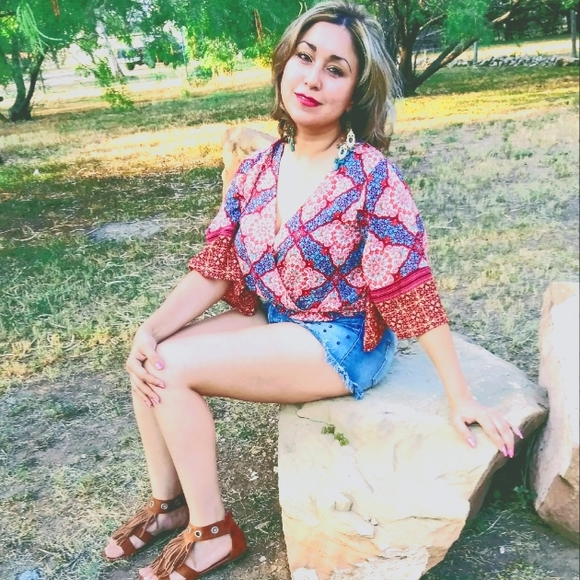 Meet your Posher, Jereica - Picture 1 of 1